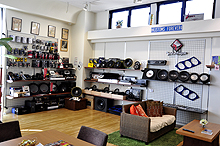 ニューズカーズ