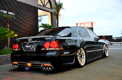 �N���E��